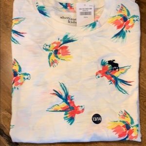 Abercrombie girls T-shirt